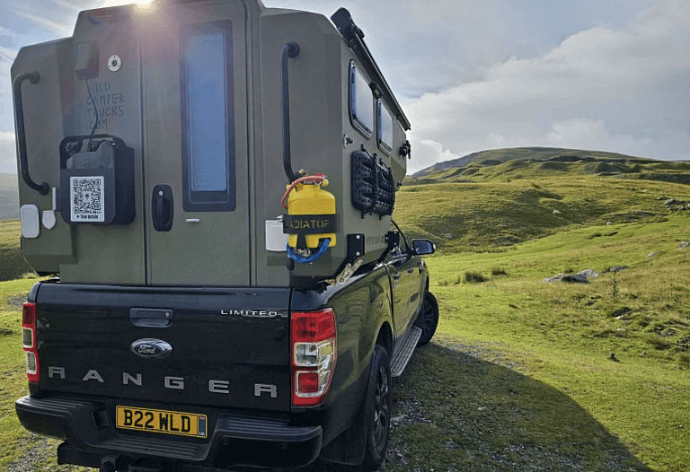 Rear view mounted on a pick up